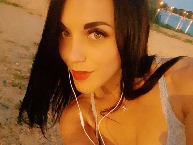 A profil fényképe --Nicol--