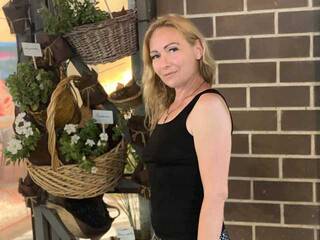 Erotikus videocsevegés -Amelia---