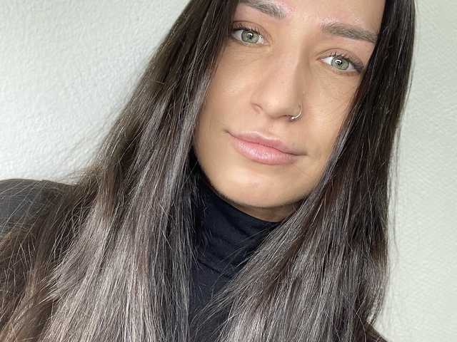 A profil fényképe -ANN-