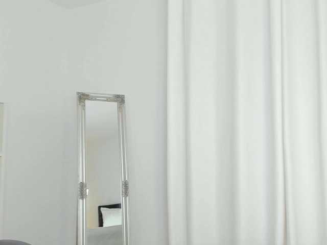 Sugárzási képernyőképek -Anna-Angel-