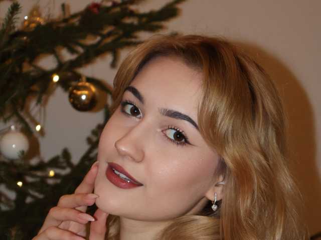 A profil fényképe -Lana-Chester-