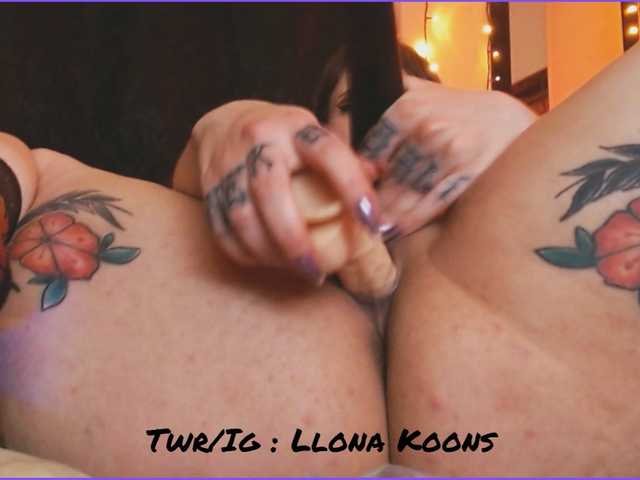 Fényképek -LlonaKoons [none] cuenta regresiva, [none] ganados, [none] para el show! #pvt #tattoo #dildo #play #latina