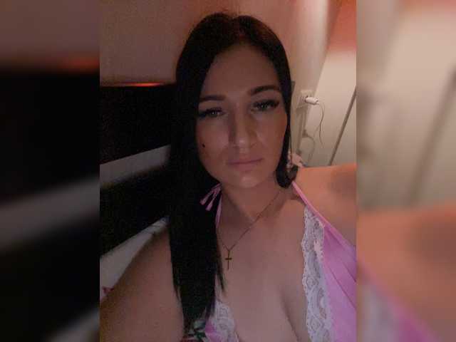Fényképek _UkRaiNo4Ka_ Hello) I go only to private chat. Before private chat 150 tokens are prepaid. On the car 192827 tokens