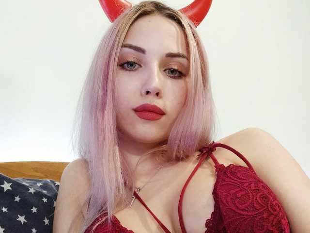 A profil fényképe -PussyJuice-