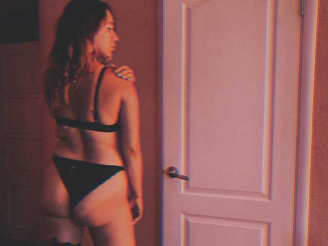 A profil fényképe -stripperela-