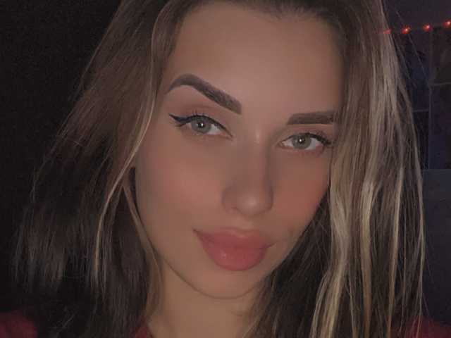 A profil fényképe -Alina-lll-
