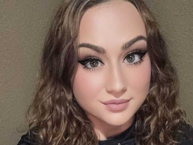 A profil fényképe 0nlykk