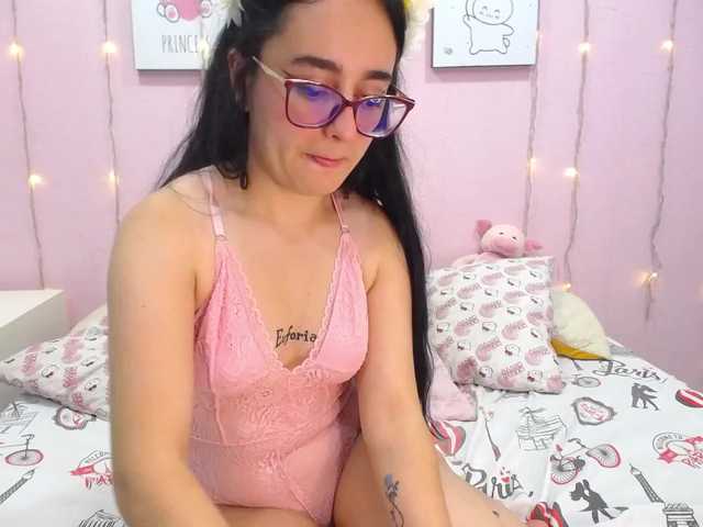 Fényképek Aaliss-coy ⭐️❤️​Play ​with ​my ​little ​pussy ​and ​make ​me ​very ​hot❤️⭐#​teen #​daddy #​cum #​smalltits