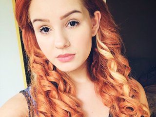 A profil fényképe 1_Aariella_1