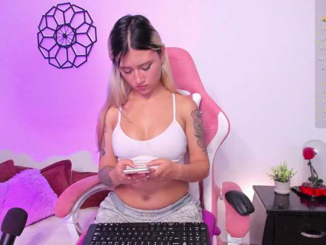Fényképek abby-deep Welcome To my room, Naked and sexy dances and plays dildo when completing the goal