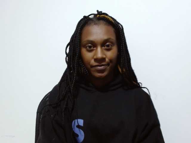 A profil fényképe abbyallyson