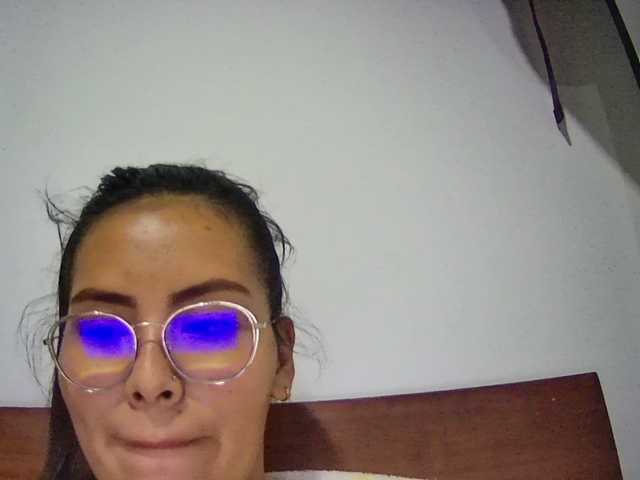 Sugárzási képernyőképek AbbySmiith