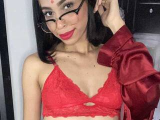 Erotikus videocsevegés AbbyyJaner