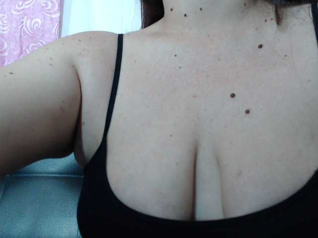 Fényképek acadiarisque Make me horny with lovense!-pvt open- #latina #natural #squirt #lovense #feet