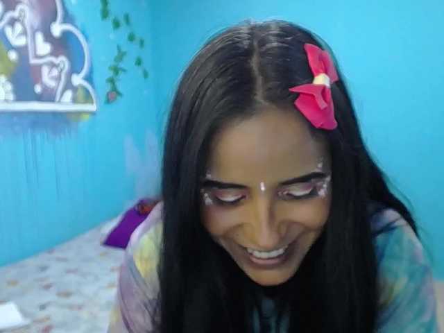 Sugárzási képernyőképek adarah-smith