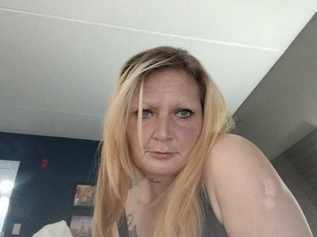 A profil fényképe Adelaideskyy