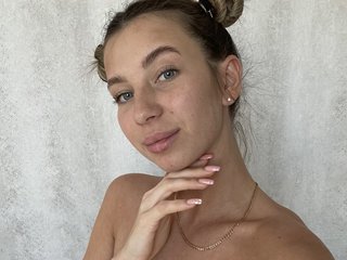 Erotikus videocsevegés Adeletaylorr