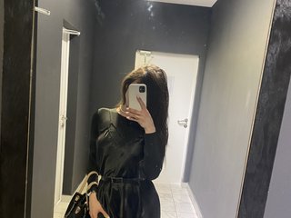 Erotikus videocsevegés Adelina21