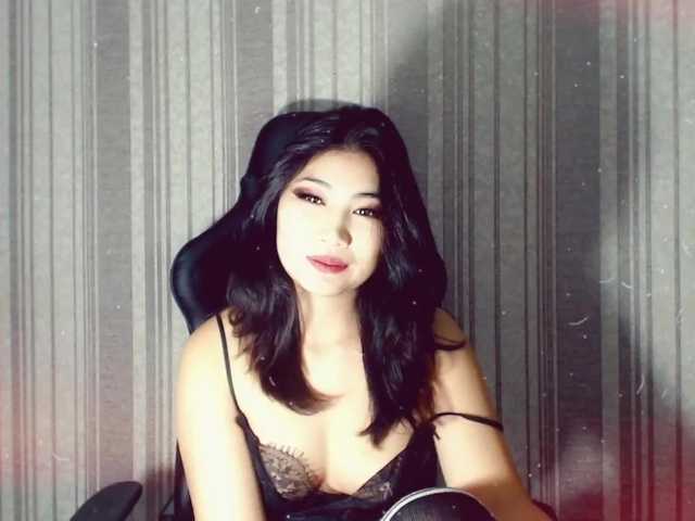 Fényképek adellasweety #cum show#get naked#sguirt#asian play with pussy