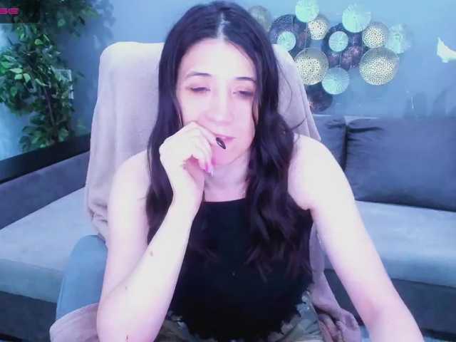 Sugárzási képernyőképek AdellinaBlack