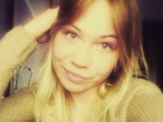 A profil fényképe adelyna
