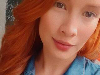 Erotikus videocsevegés adharasuniver