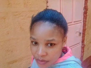 Erotikus videocsevegés Africanbrownie