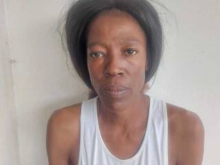 Erotikus videocsevegés AFRODARKCHIC