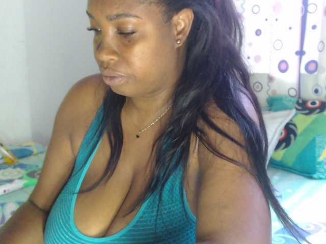 Fényképek agatafox #mature #ebony #big tits #play lovense #latina #lovense