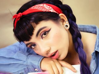 Erotikus videocsevegés AgathaAiko