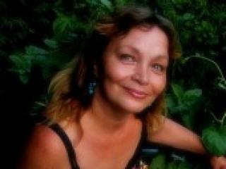 A profil fényképe ahgelika