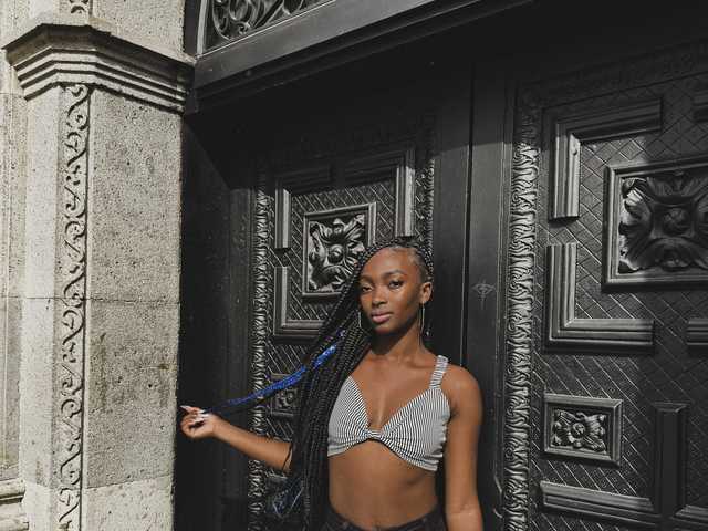 A profil fényképe AhviEbony
