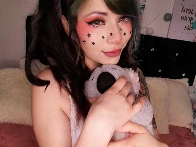 A profil fényképe Aiikko