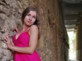 Erotikus videocsevegés airwavhe