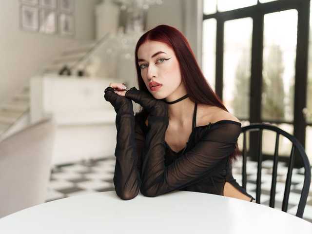 A profil fényképe AishaVeber