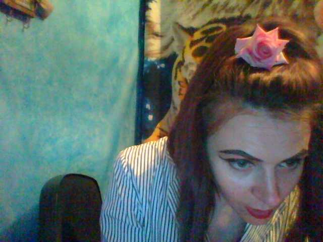 Sugárzási képernyőképek Ajrusha