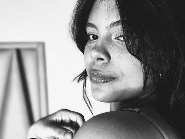 A profil fényképe Aleja-00