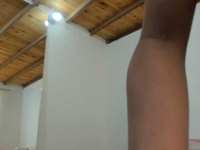 Fényképek AlejaHotSweet Hello Naked all [111 tokens] #latina #pvtopen #anal #squirt #feet 111 22 89
