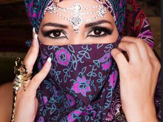 Erotikus videocsevegés AlenaRain