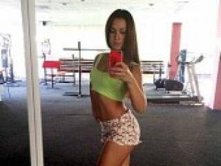 Erotikus videocsevegés alenasexxxx