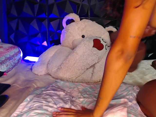 Sugárzási képernyőképek alessiasmith1