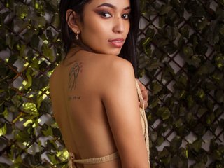 Erotikus videocsevegés Alexa-Belluci