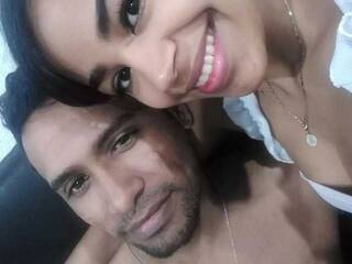 Erotikus videocsevegés Alexa-Mike20