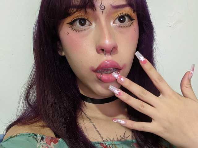A profil fényképe AlexaFoxy18