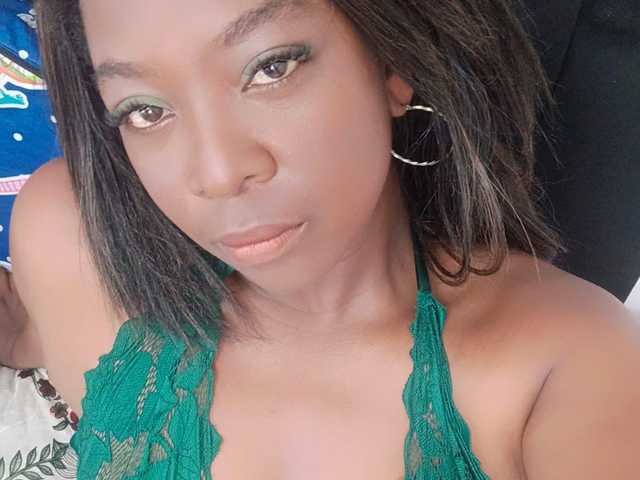 A profil fényképe alexamacquoid1