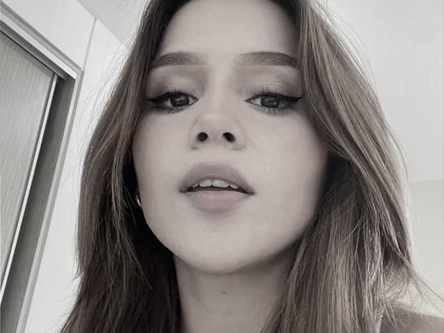 A profil fényképe Alexandra-1