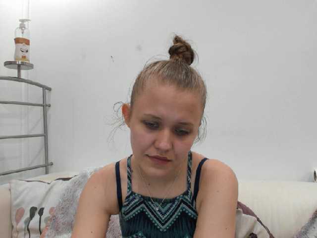 Fényképek alexanova018 Stay home! and have fun with me #blonde #cute #sexy #teen #18