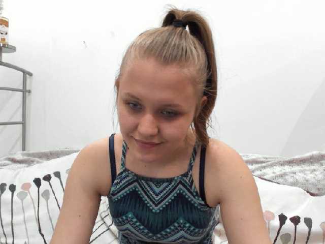 Fényképek alexanova018 Stay home! and have fun with me #blonde #cute #sexy #teen #18