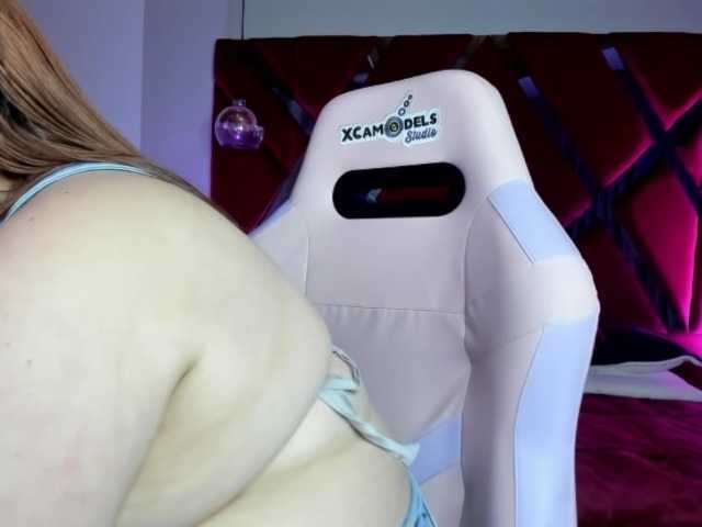 Sugárzási képernyőképek alexiahorny