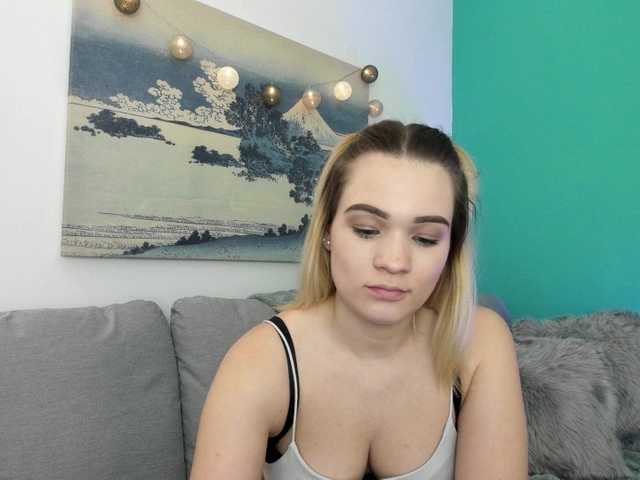Fényképek AlexisTexas18 Another rainy day here, i am here for fun and chat-- naked and cum in pvt xx #18 #blonde #cute #teen #mistress